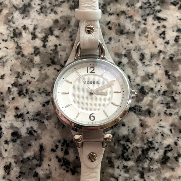 fossil watch - Picture 2 of 3